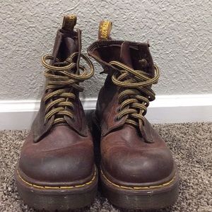 old school doc marten sandals